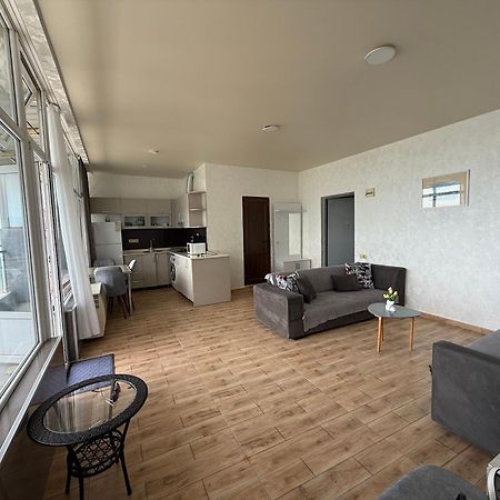 Ferienwohnung Batumi Seaside Magnolia Exterior foto