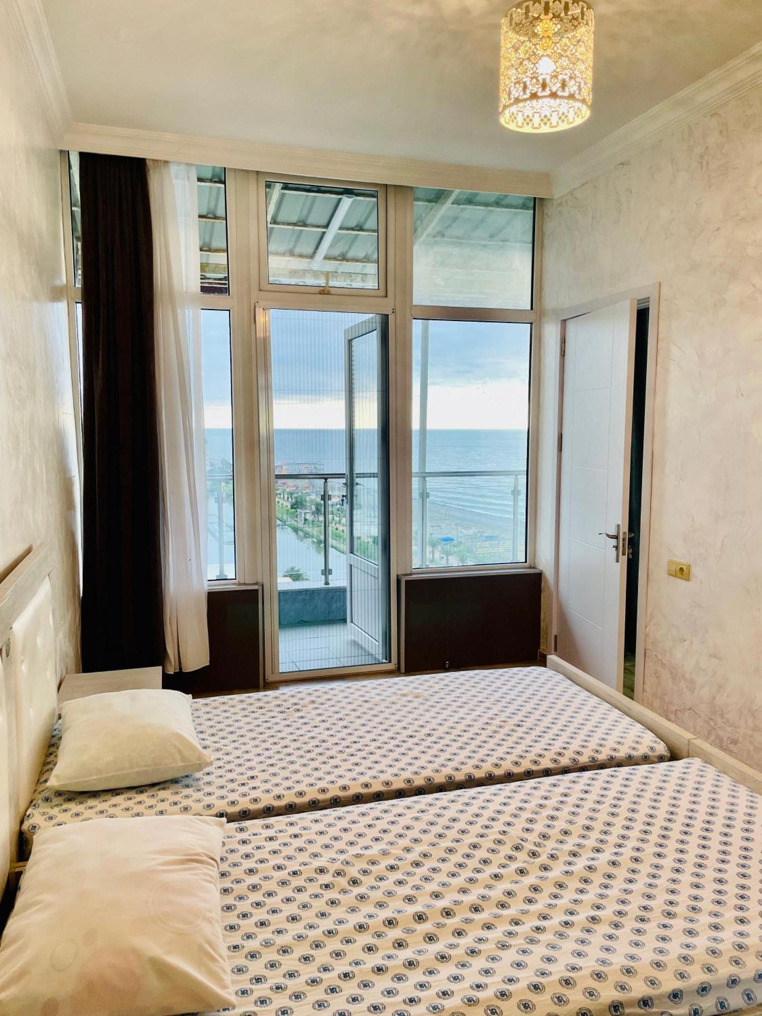 Ferienwohnung Batumi Seaside Magnolia Exterior foto